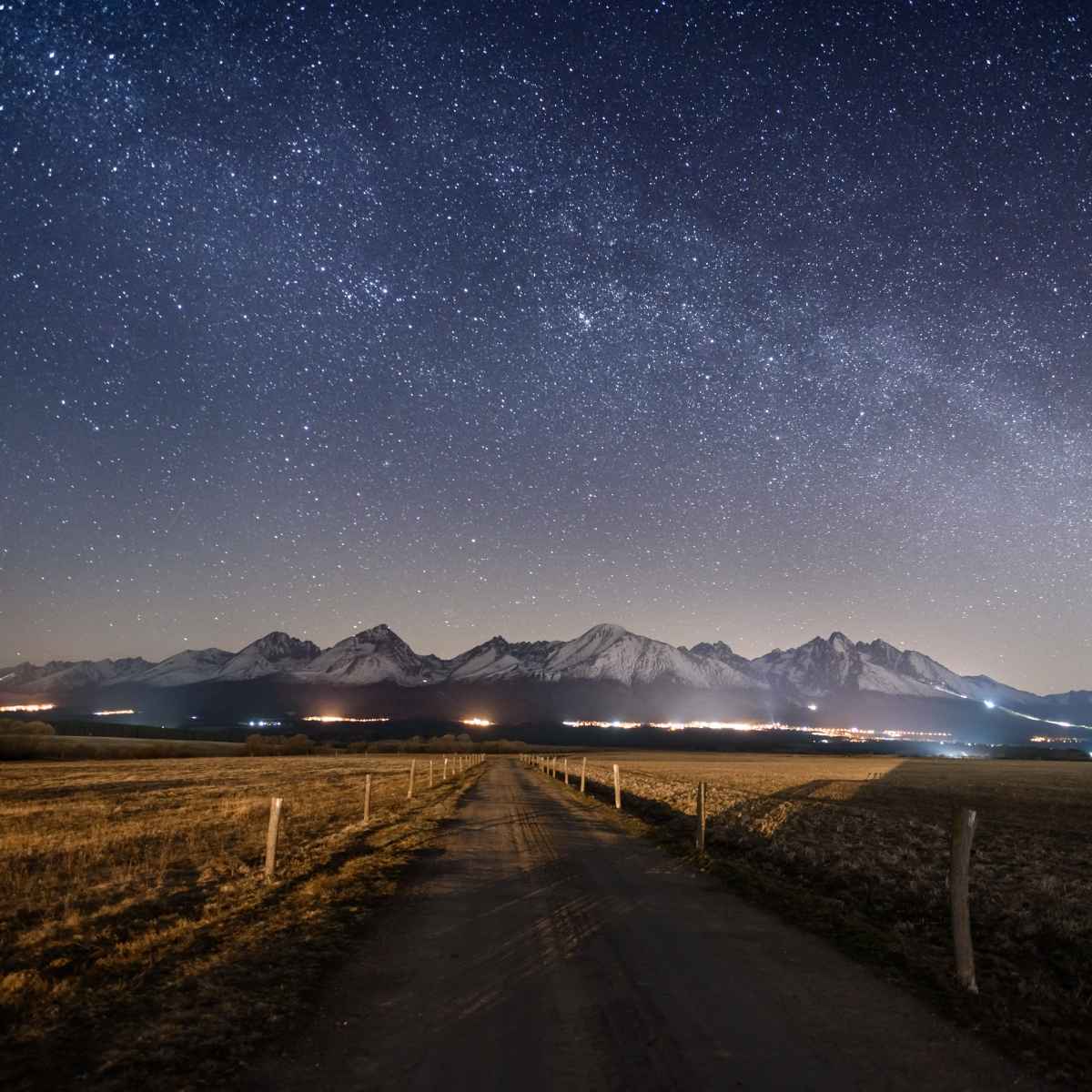 väg i bergen, Zakopane - Krakow-överföring på natten