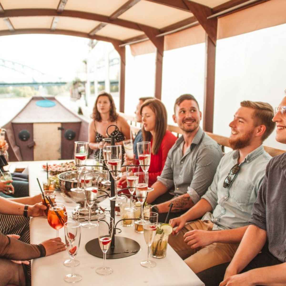 Flodkryssning i Krakow på floden Wisla